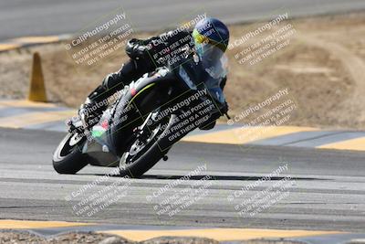 media/Feb-07-2025-CVMA Friday Practice (Fri) [[7034960ba2]]/4-Racer 4/Session 3 (Turn 8)/